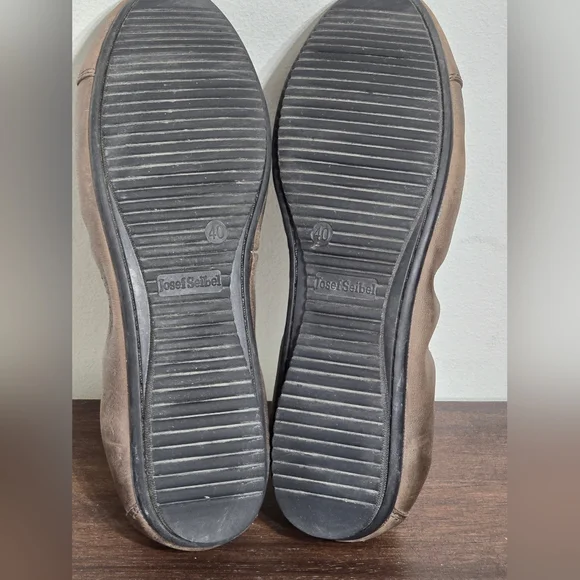 Josephine Siebel Pippa Taupe Nubuck Ballet Flat Women's Size 9.5 - Picture 11 of 12